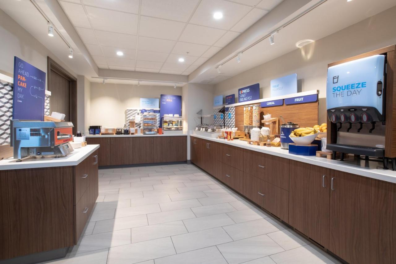 Holiday Inn Express Hotel & Suites Grand Junction By Ihg Esterno foto