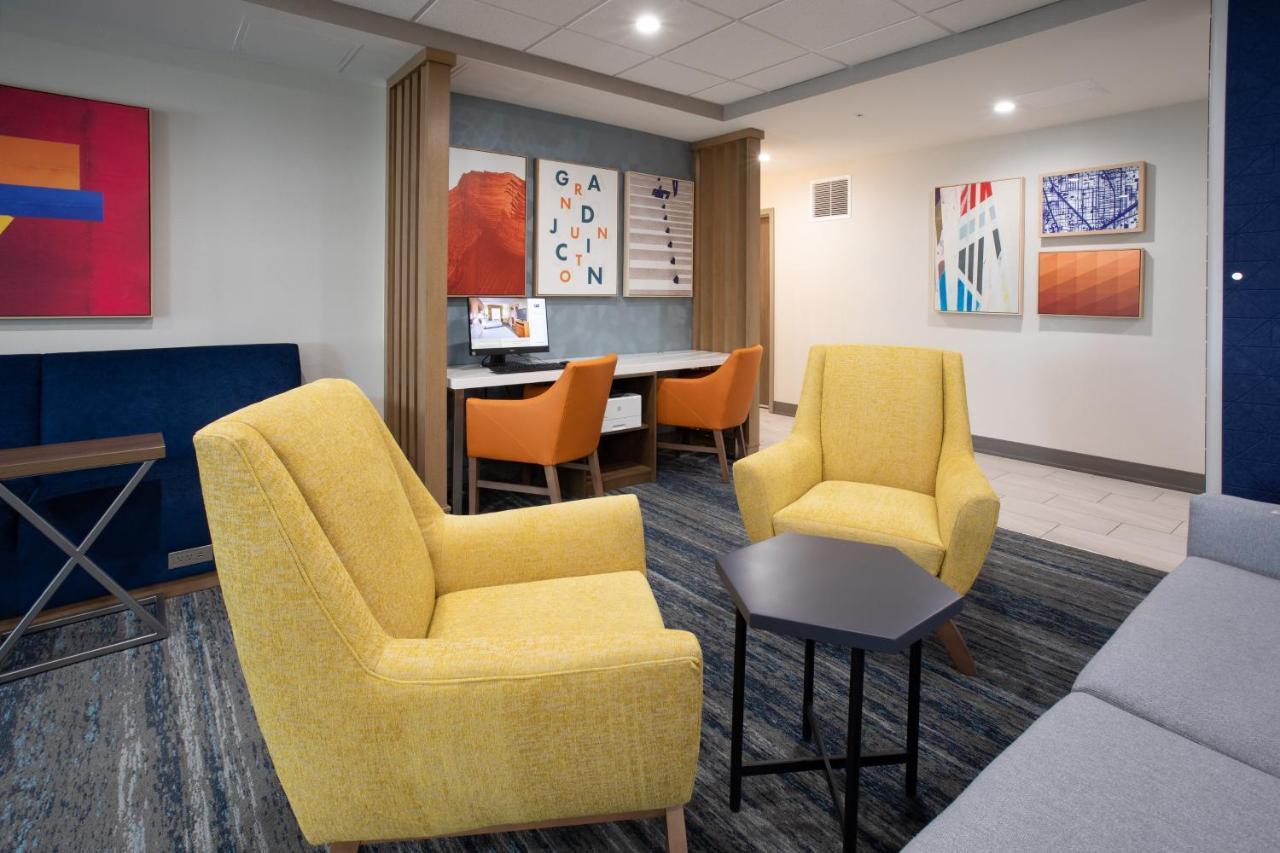 Holiday Inn Express Hotel & Suites Grand Junction By Ihg Esterno foto
